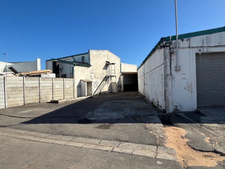 To Let commercial Property for Rent in Paarden Eiland Western Cape